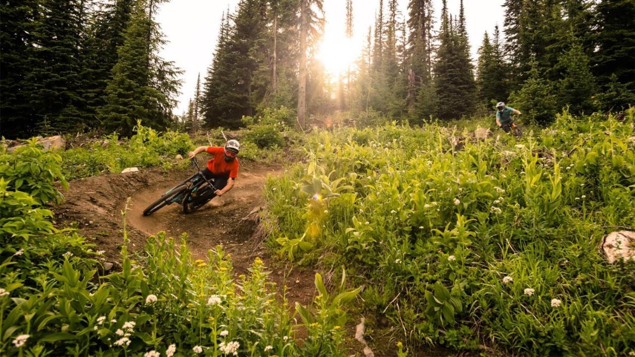 Villa Echo Landing #12 By Bear Country Sun Peaks Exterior foto